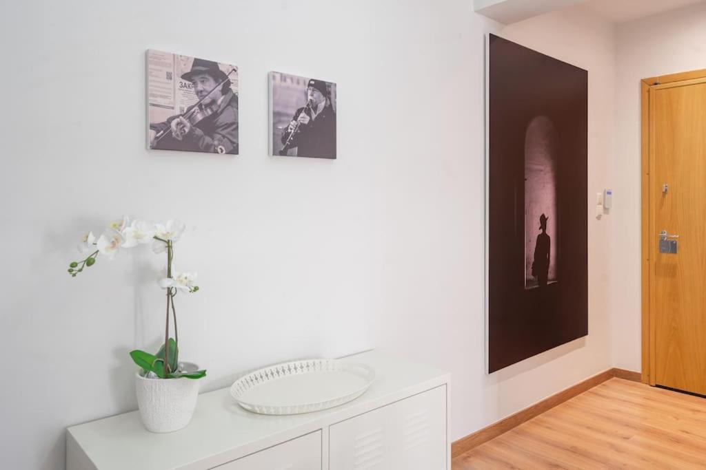 Modernised Athenian Apartment /W 2Br & 2Ba Kültér fotó